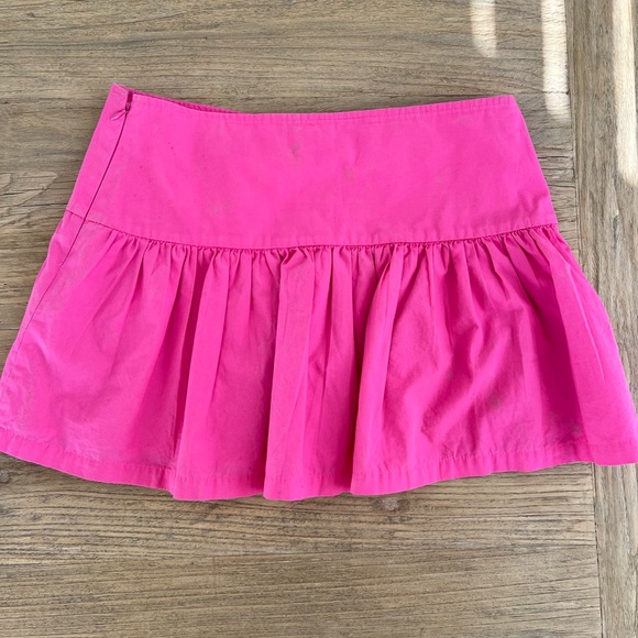 Mini skirt - Picture 2 of 2